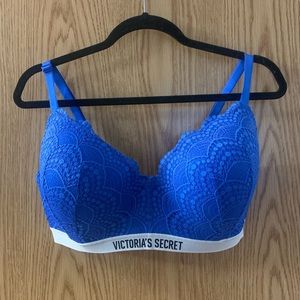 Victoria Secret blue bra